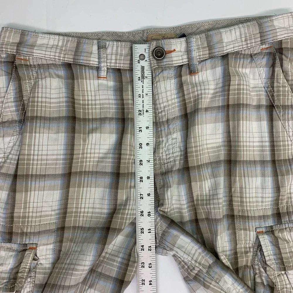 Tommy Bahama Men's Plaid Cargo Shorts Casual‎ Outdoor Summer Size 34